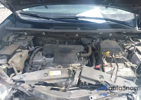 2018 Toyota Rav4 Le z USA, uszkodzony, nr VIN 2T3ZFREV0JW482819